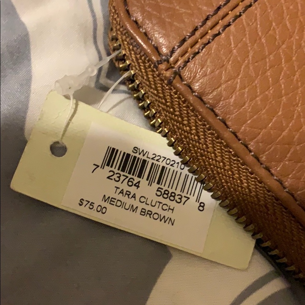 Brown Leather Fossil wallet - brand new  full size - Picture 6 of 7